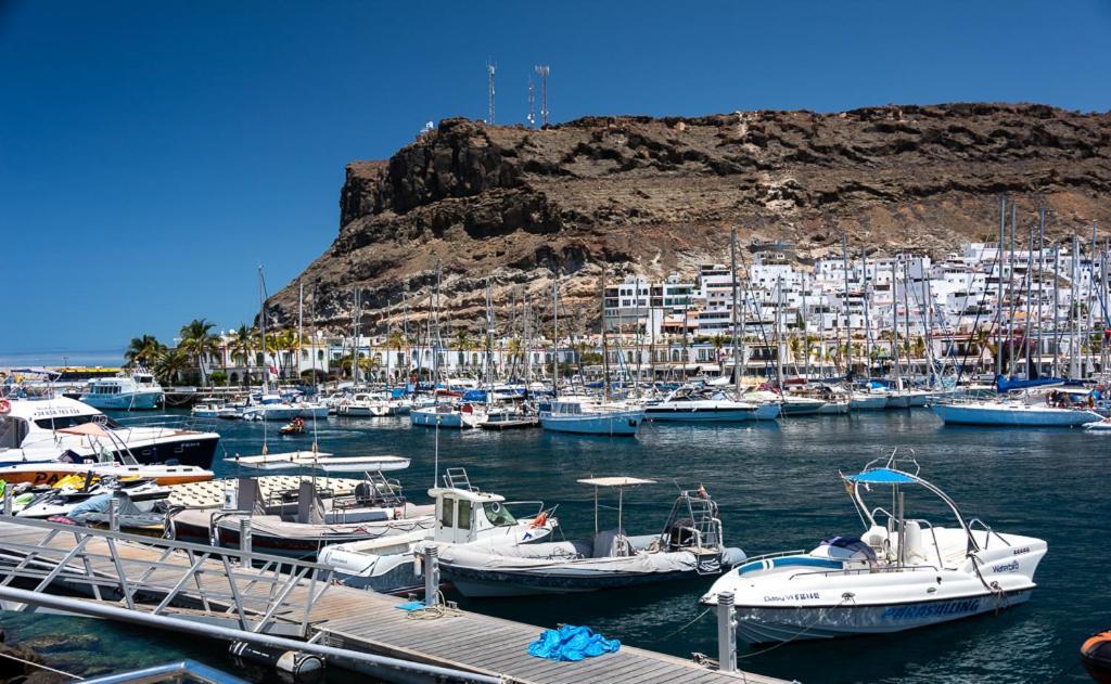 Edificio Playa Apartamento Puerto De Mogan Exterior foto